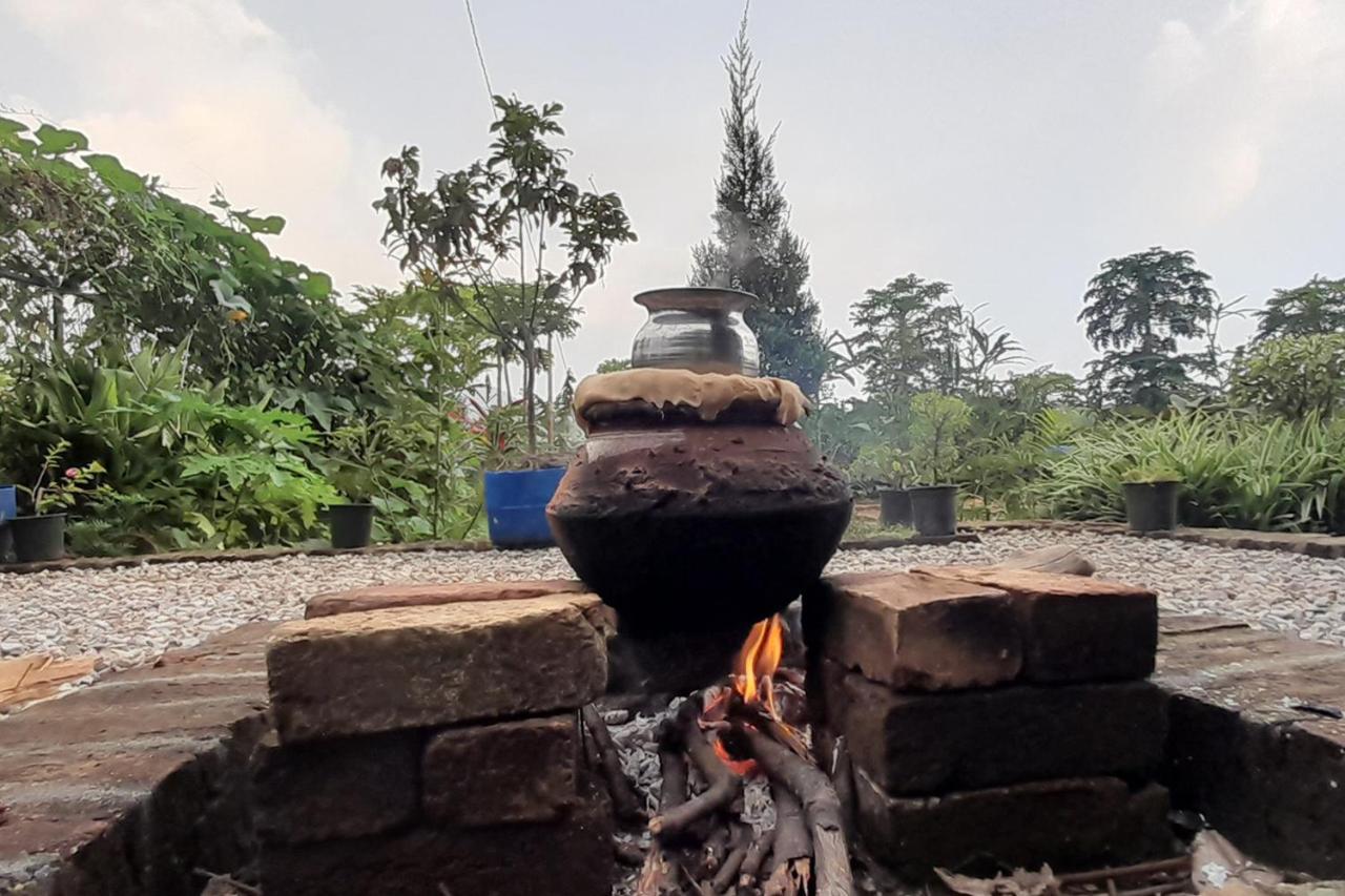 Forest Side Farm - Homestay At Kotabagh Near Nainital And Jim Corbett Exterior photo